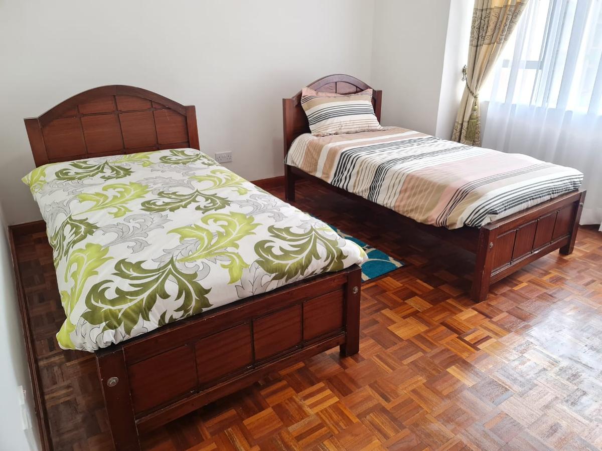 3 Bed Apartment with Swimming Pool in Kilimani - 19