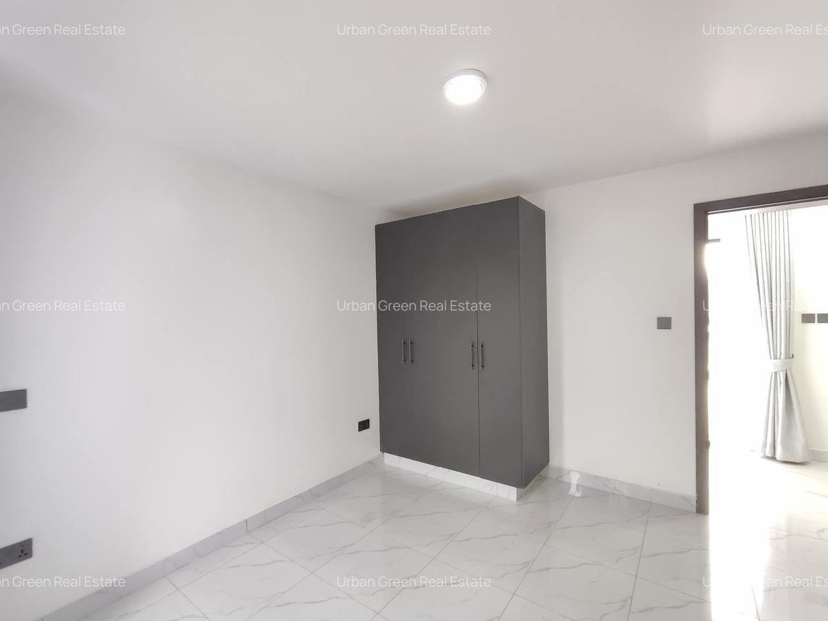 5 Bed Townhouse with En Suite at Mugutha - 6