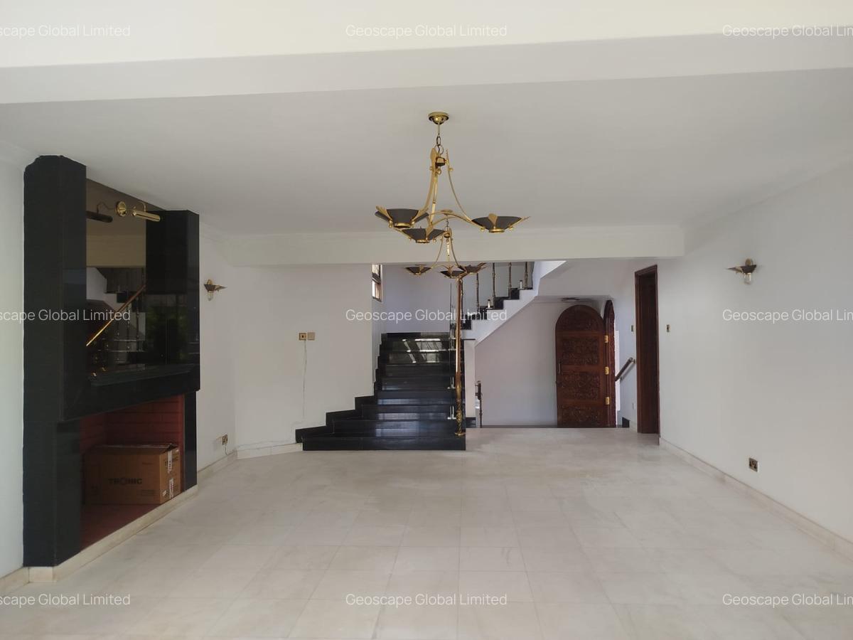 6 Bed House with En Suite in Gigiri - 10