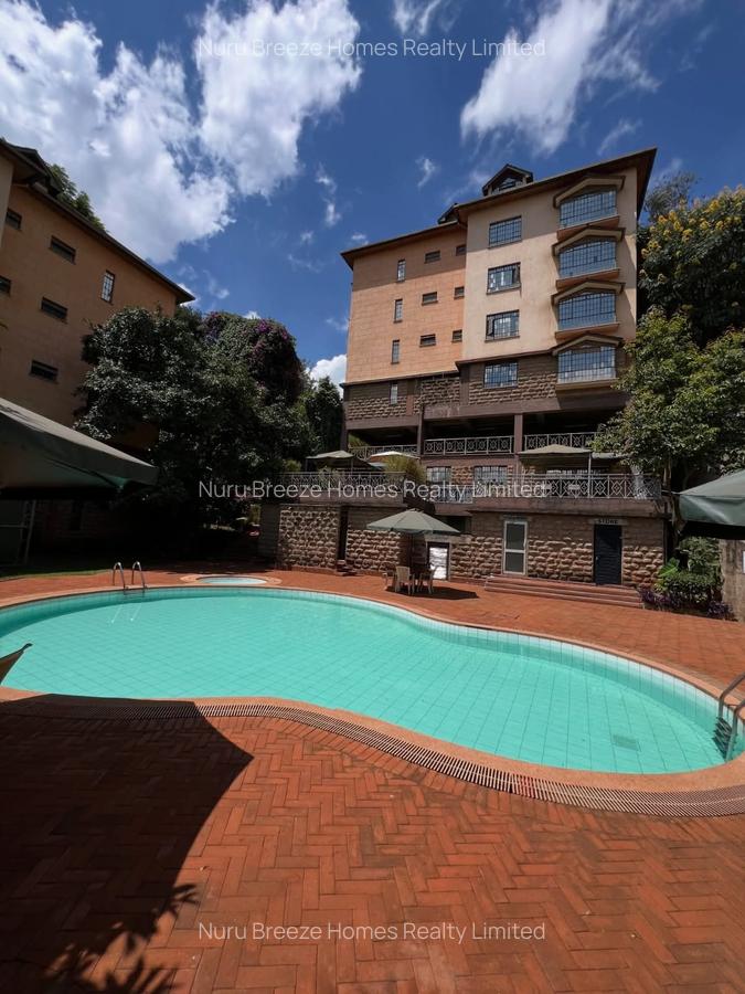3 Bed Apartment with En Suite in Westlands Area - 9