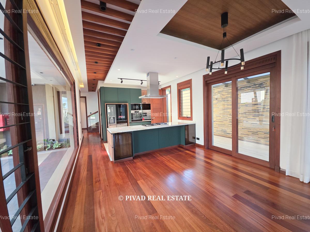 4 Bed House with Garden in Runda - 2