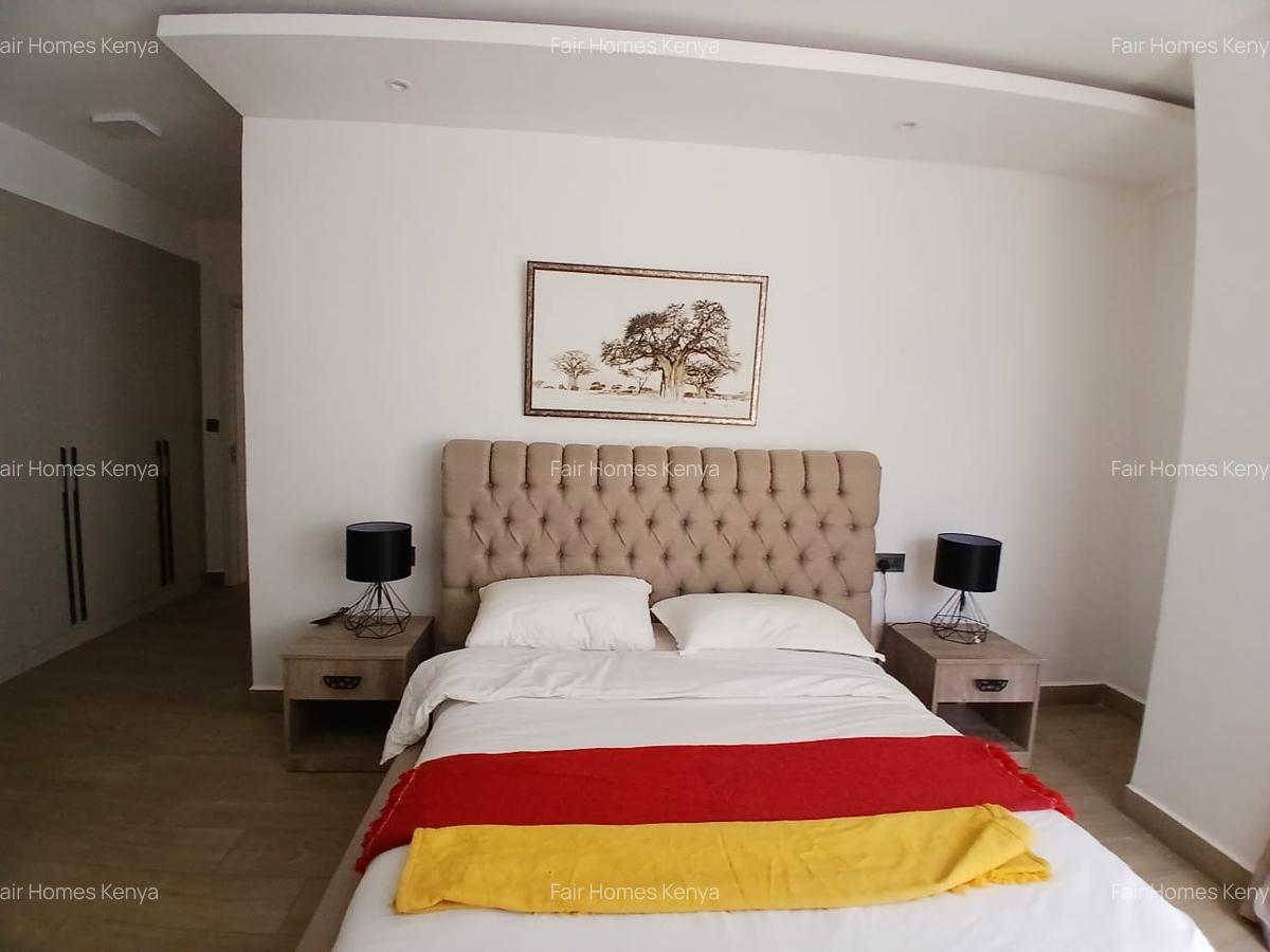 Furnished 3 Bed Apartment with En Suite at Riverside Drive - 10