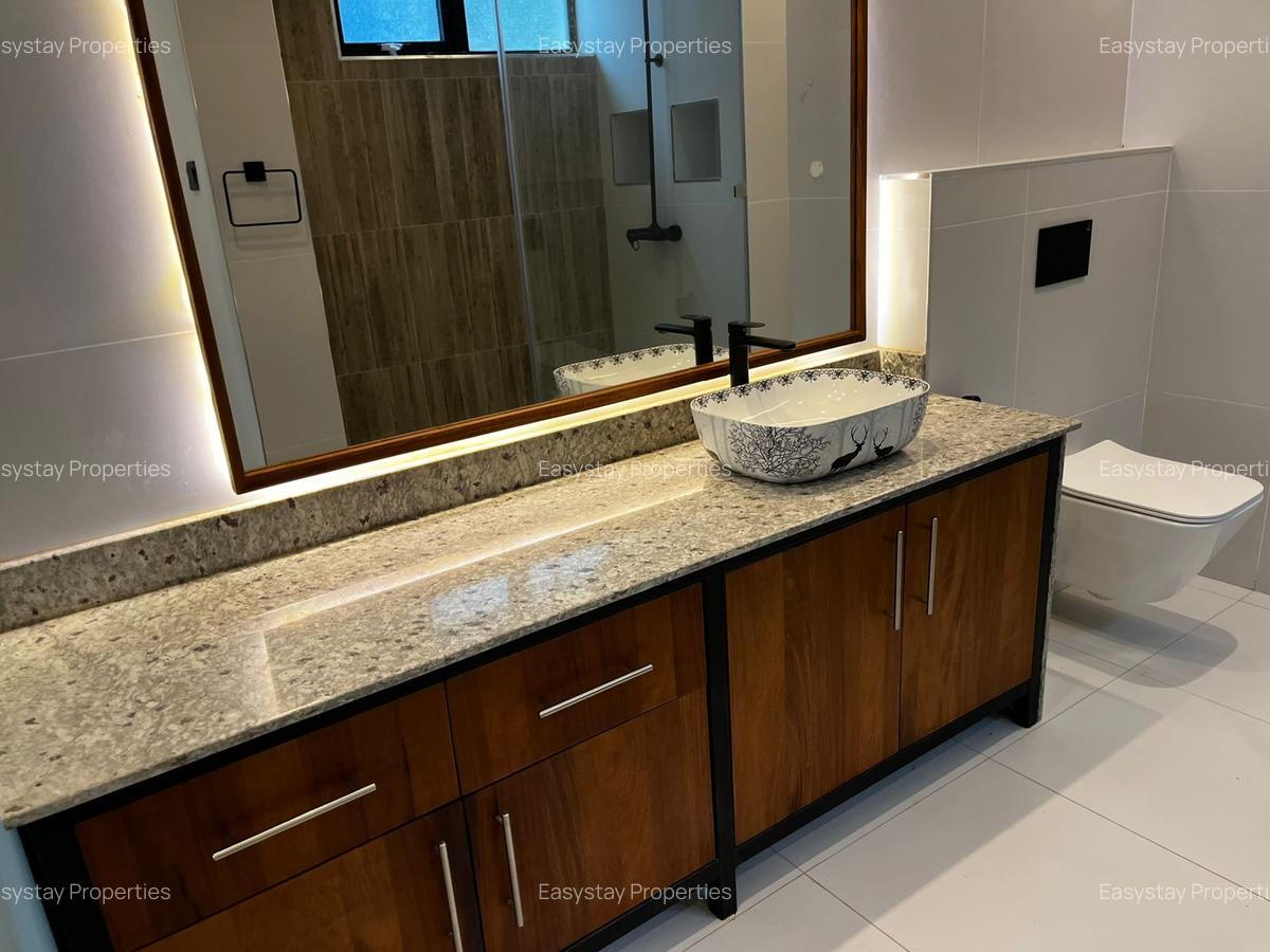 1 Bed House with En Suite in Kyuna - 7