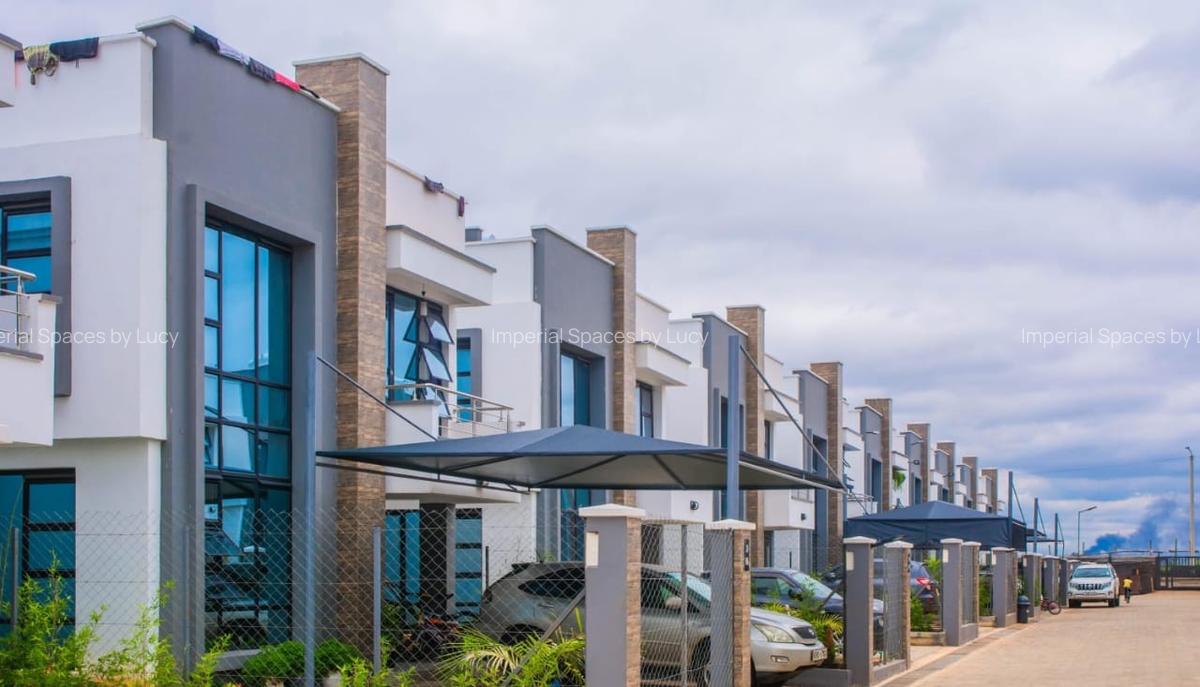 4 Bed Townhouse with En Suite in Eastern ByPass - 3