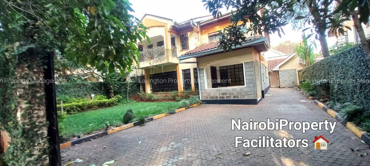 4 Bed Townhouse with En Suite at Lavington Green - 1