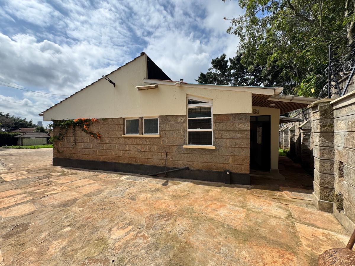 2 Bed House with En Suite in Kileleshwa - 3