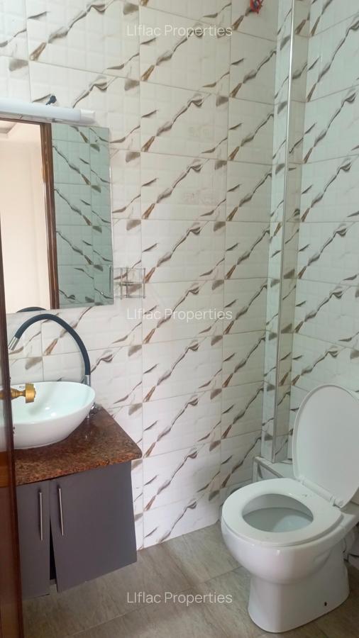 1 Bed House with En Suite in Nyari - 7