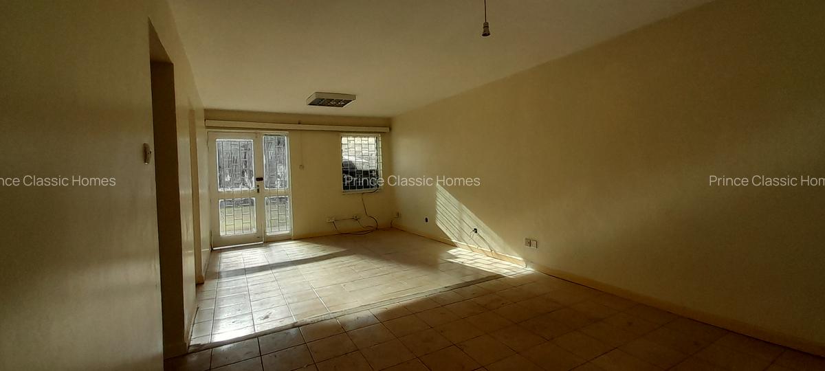 Commercial Property with Service Charge Included in Kilimani - 7