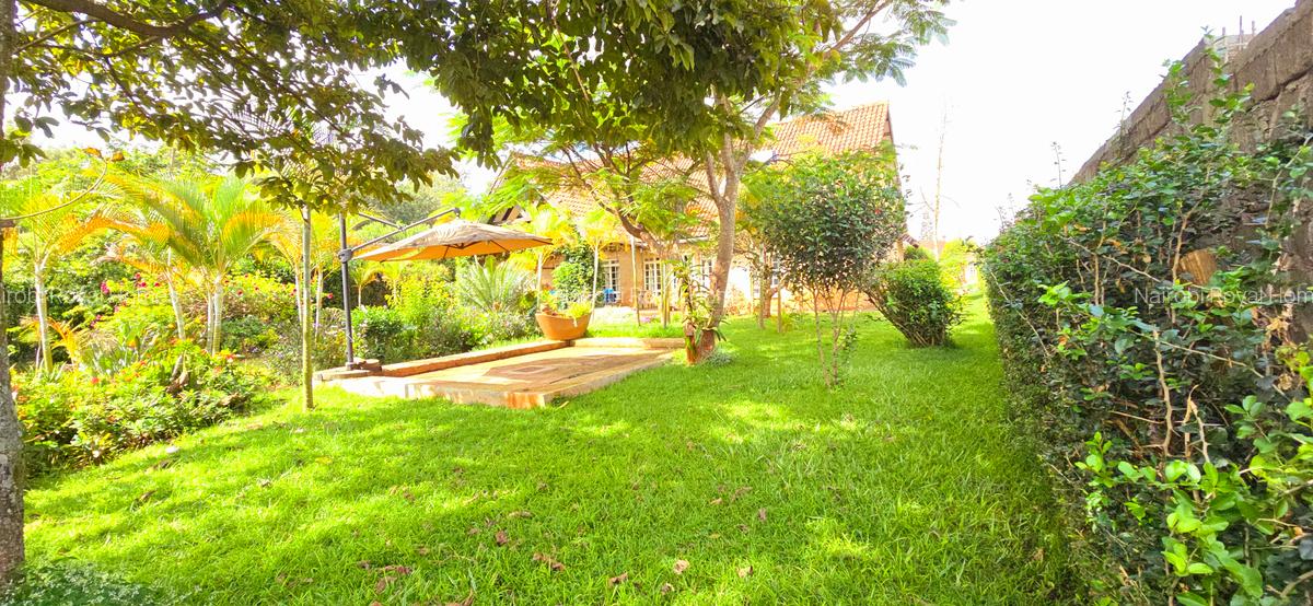 4 Bed House with En Suite at Runda Road - 18
