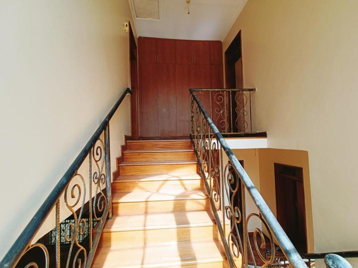 4 Bed House with En Suite in Kileleshwa - 8