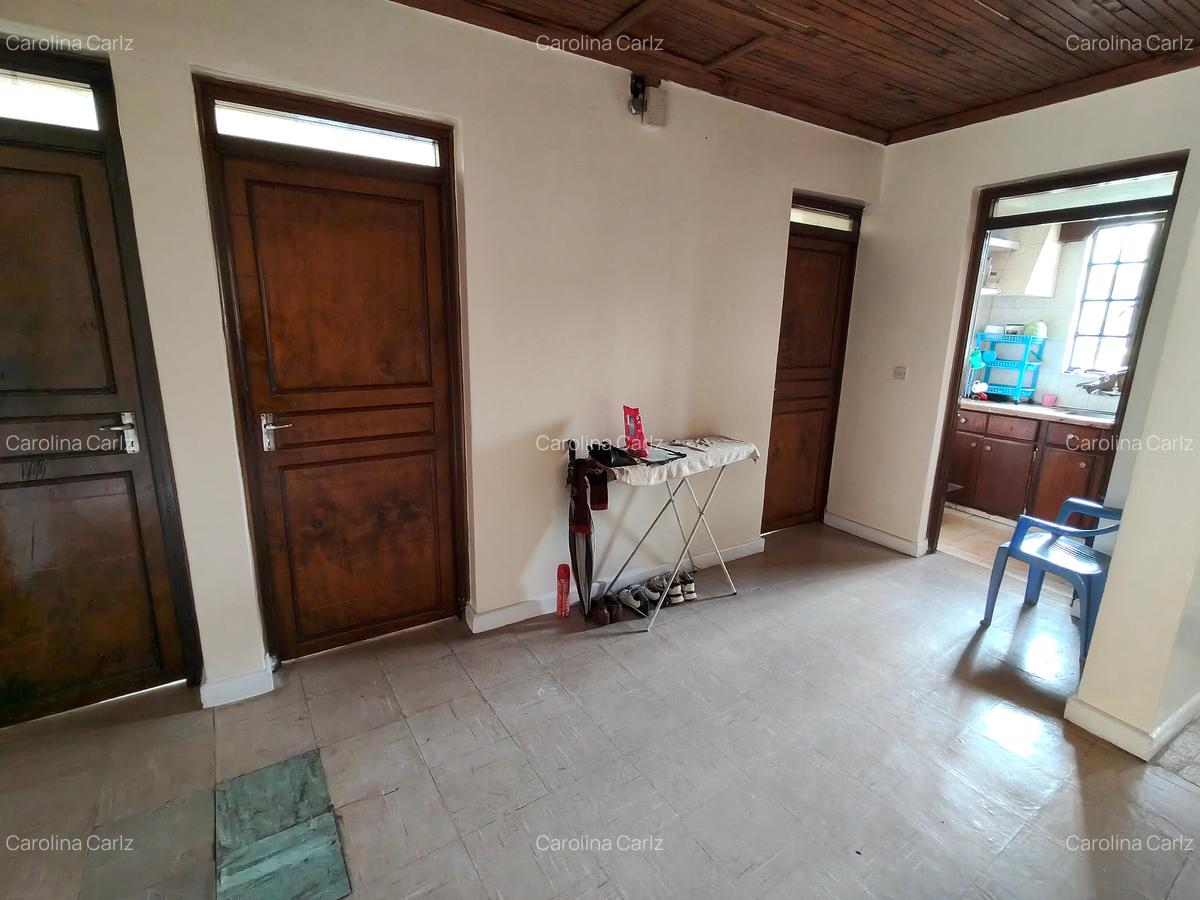 4 Bed Townhouse with En Suite at Runda Evergreen - 18