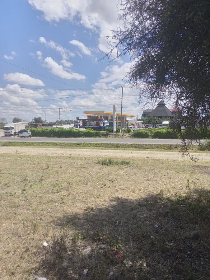 50 ac Land in Kitengela - 1