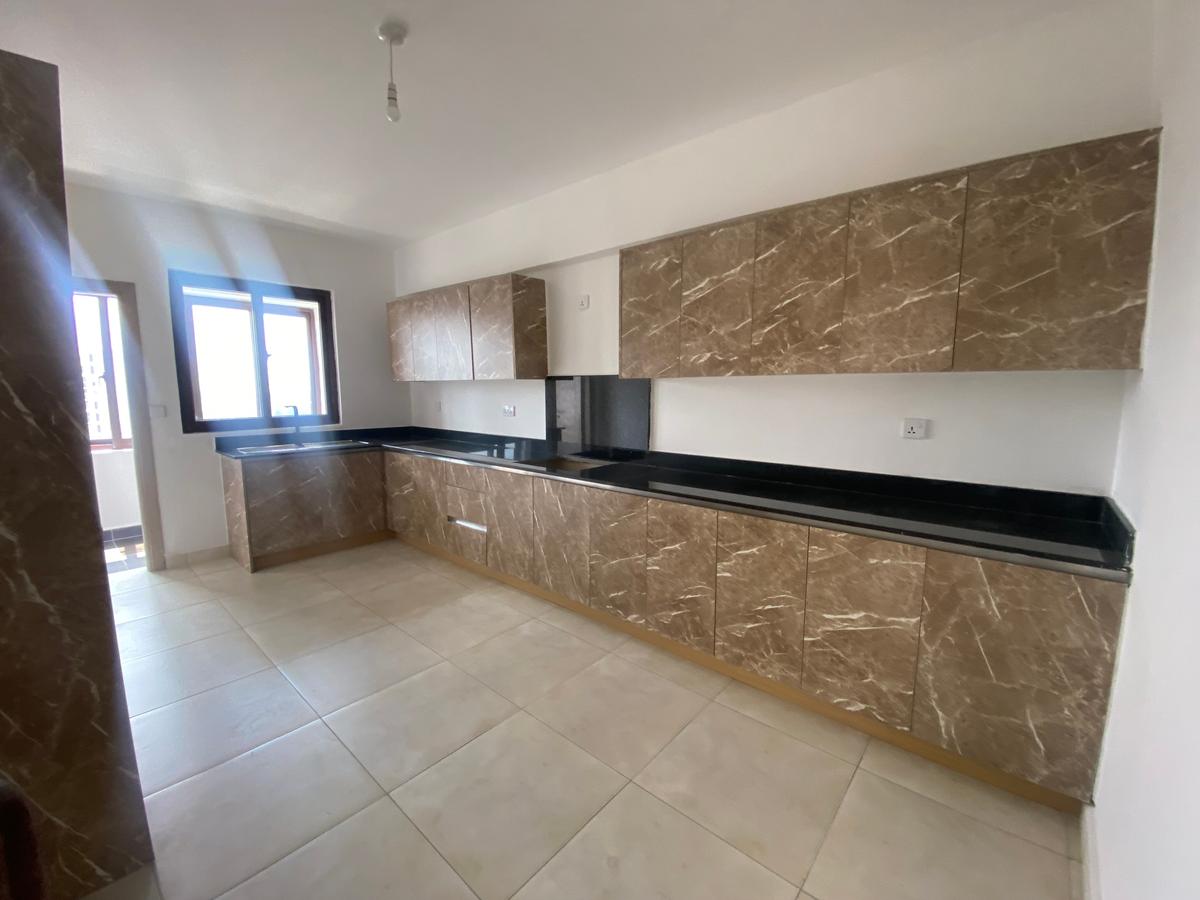 3 Bed Apartment with En Suite in Rhapta Road - 12