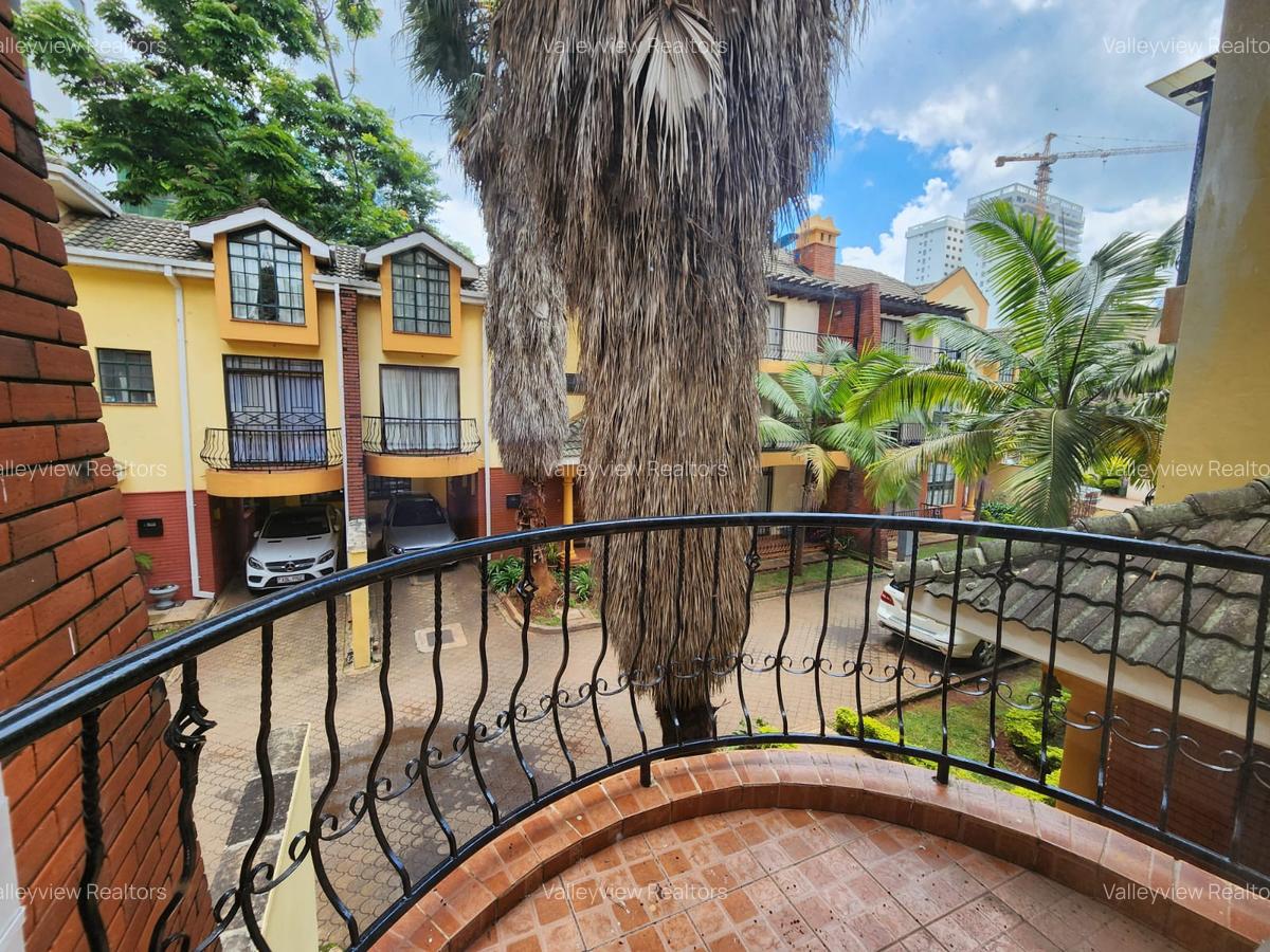 4 Bed Townhouse with En Suite at Kileleshwa - 9