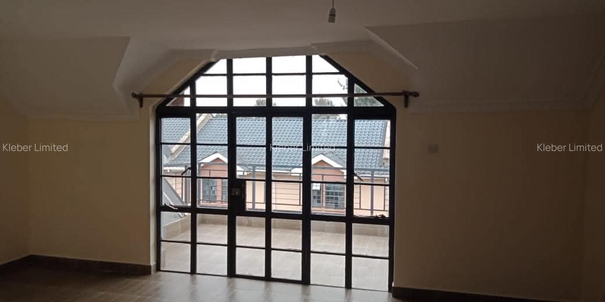 4 Bed Townhouse with En Suite in Gikambura - 6