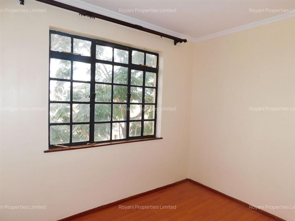 2 Bed Apartment with En Suite at Fourways Junction Estate - 10