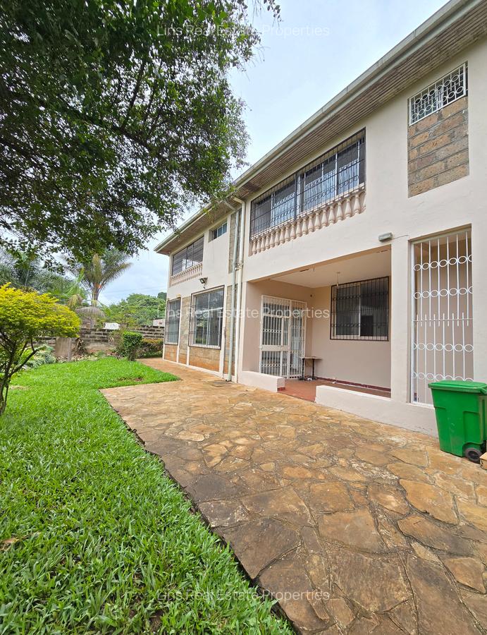 4 Bed Townhouse with En Suite in Kitisuru - 1