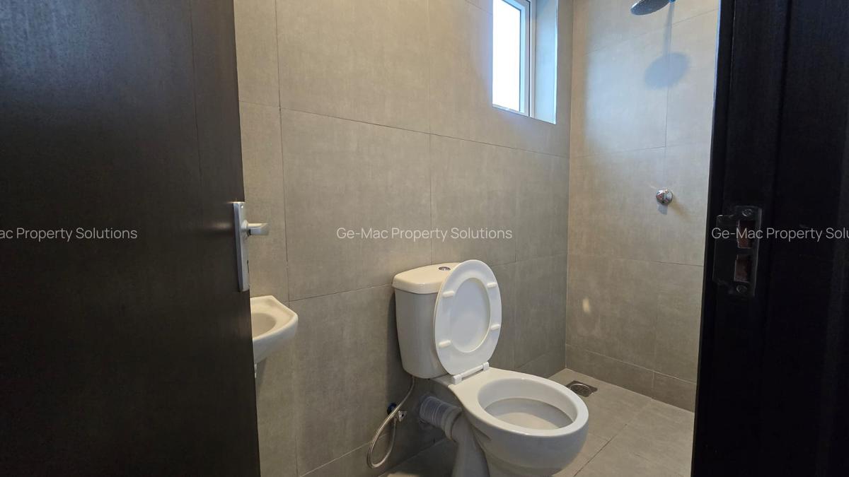 2 Bed Apartment with En Suite in Westlands Area - 13