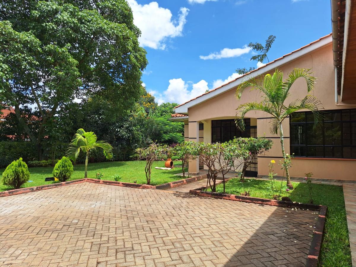 2 Bed House with En Suite in Runda - 17
