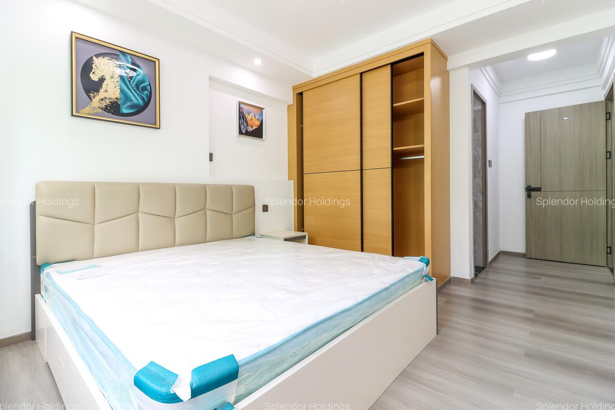 3 Bed Apartment with En Suite in Lavington - 12