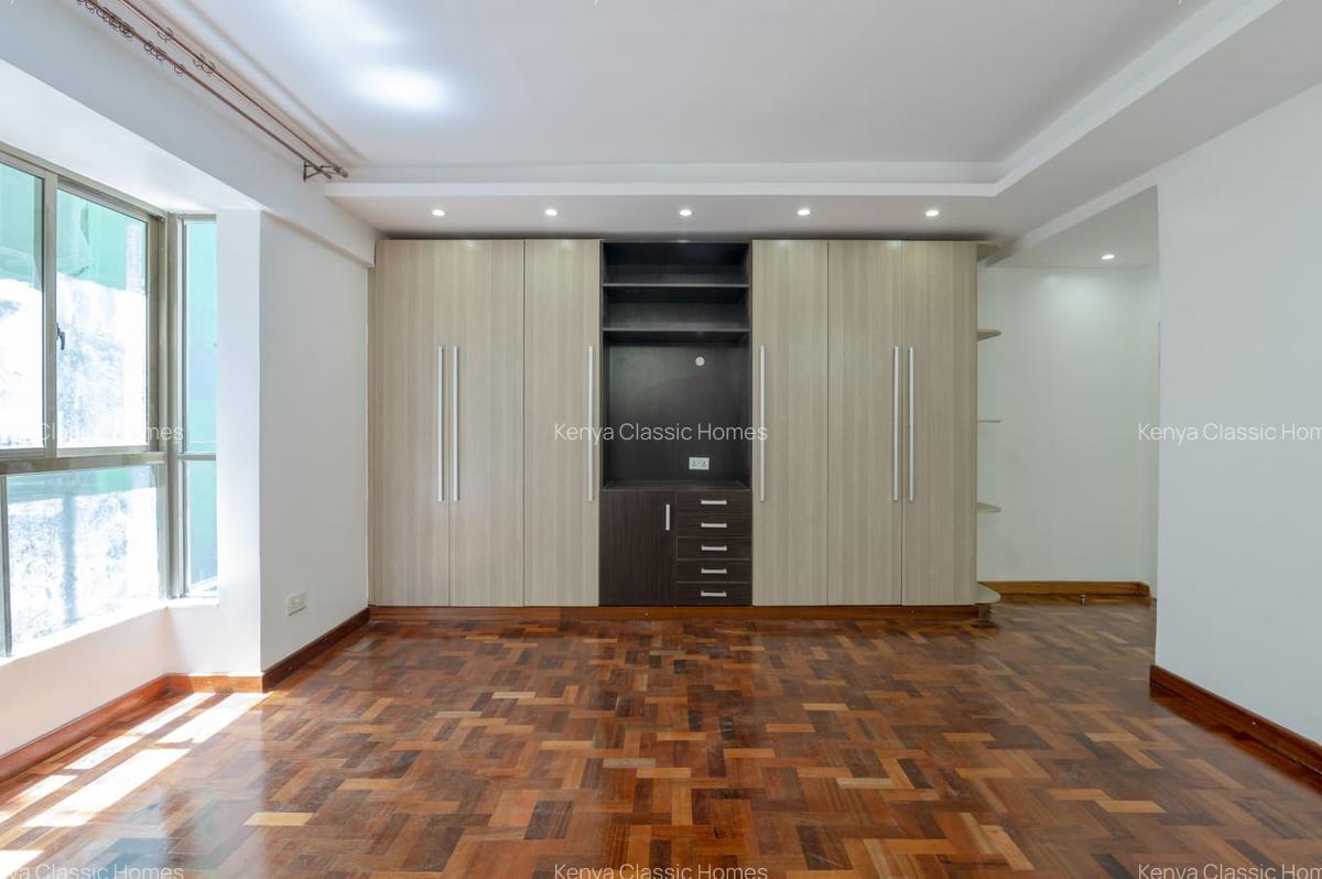 3 Bed Apartment with En Suite at Kileleshwa - 11