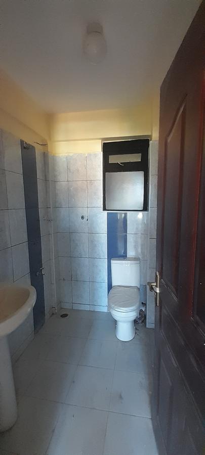 Serviced 2 Bed Apartment with En Suite at Off Kabarnet Road - 4