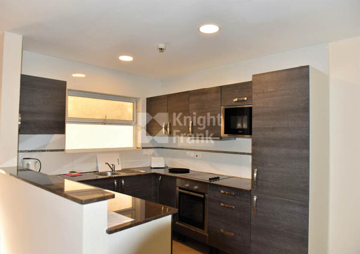 3 Bed Apartment with En Suite at Kilua Beach - 8