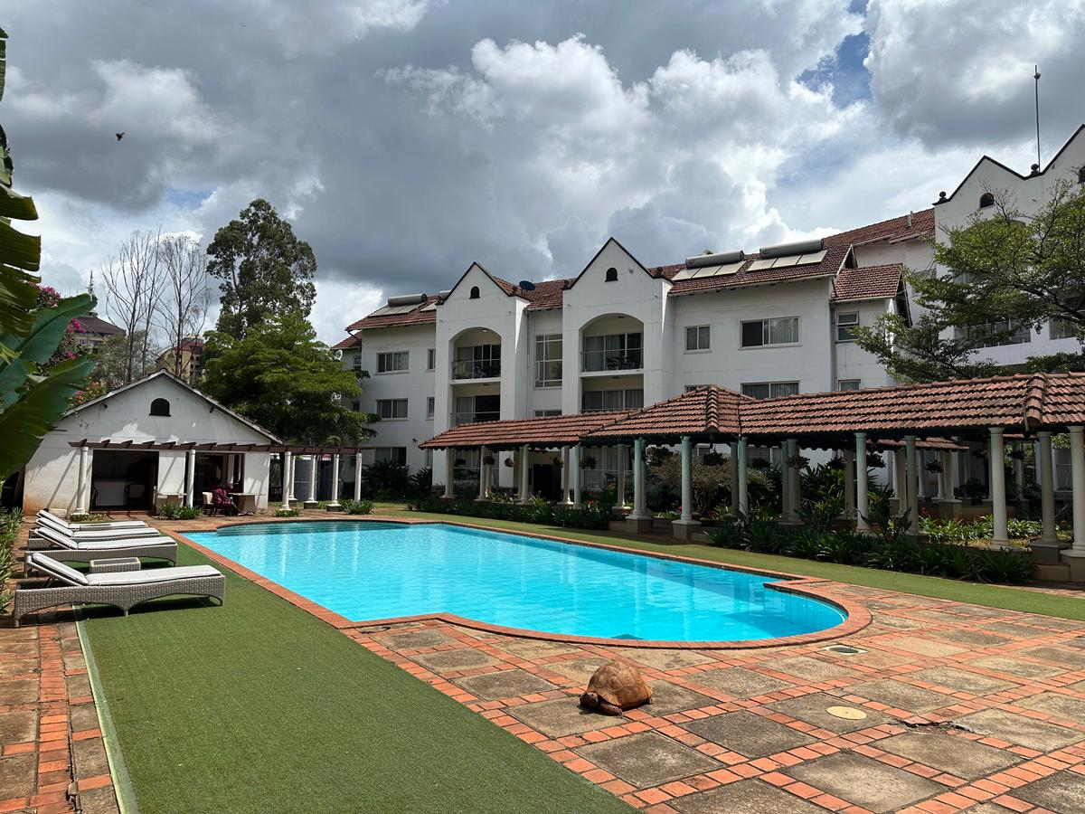 Serviced 3 Bed Apartment with En Suite in Kilimani - 1