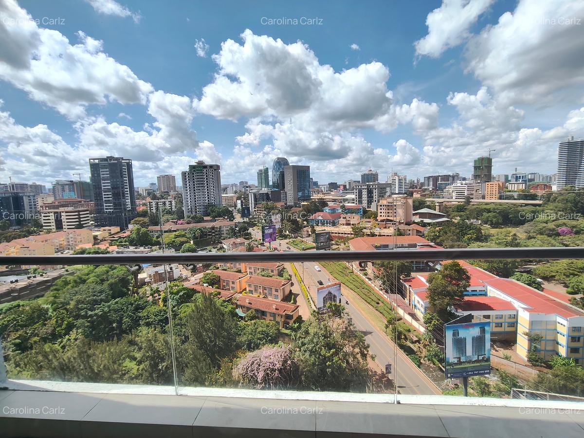 2 Bed Apartment with En Suite in Riverside - 4