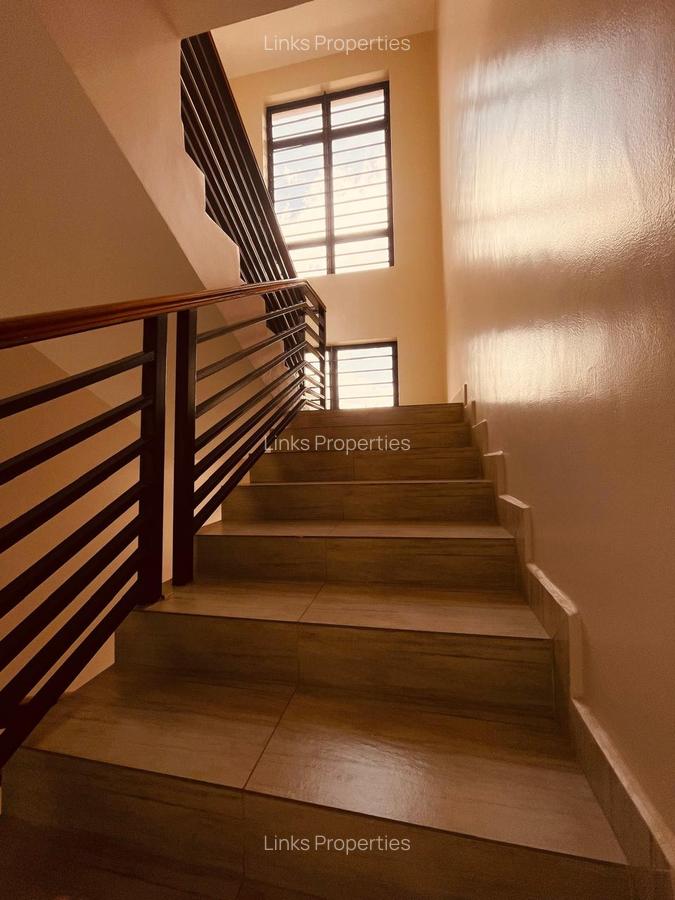 4 Bed Townhouse with En Suite at Kibiko Ngong - 5