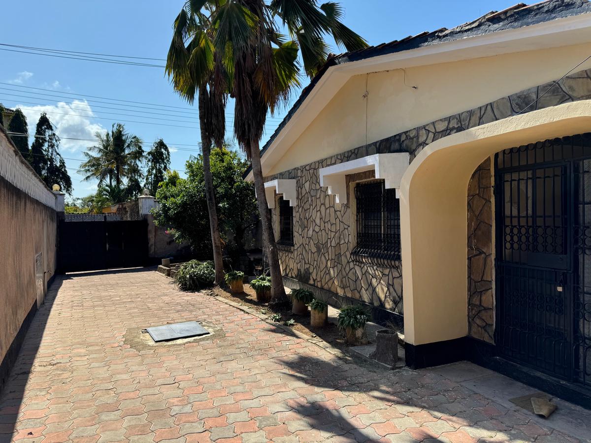 4 Bed House with En Suite in Shanzu - 9