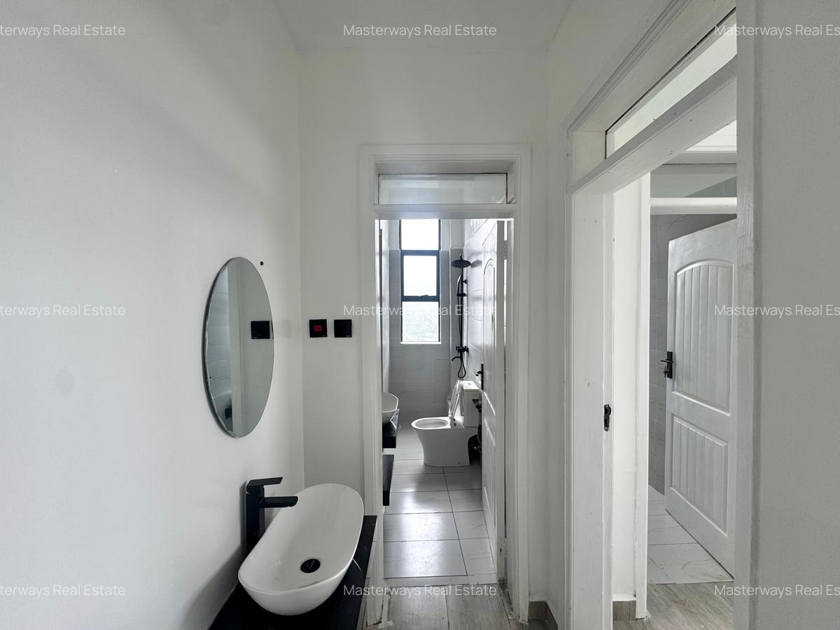 2 Bed Apartment with En Suite in Kitisuru - 5