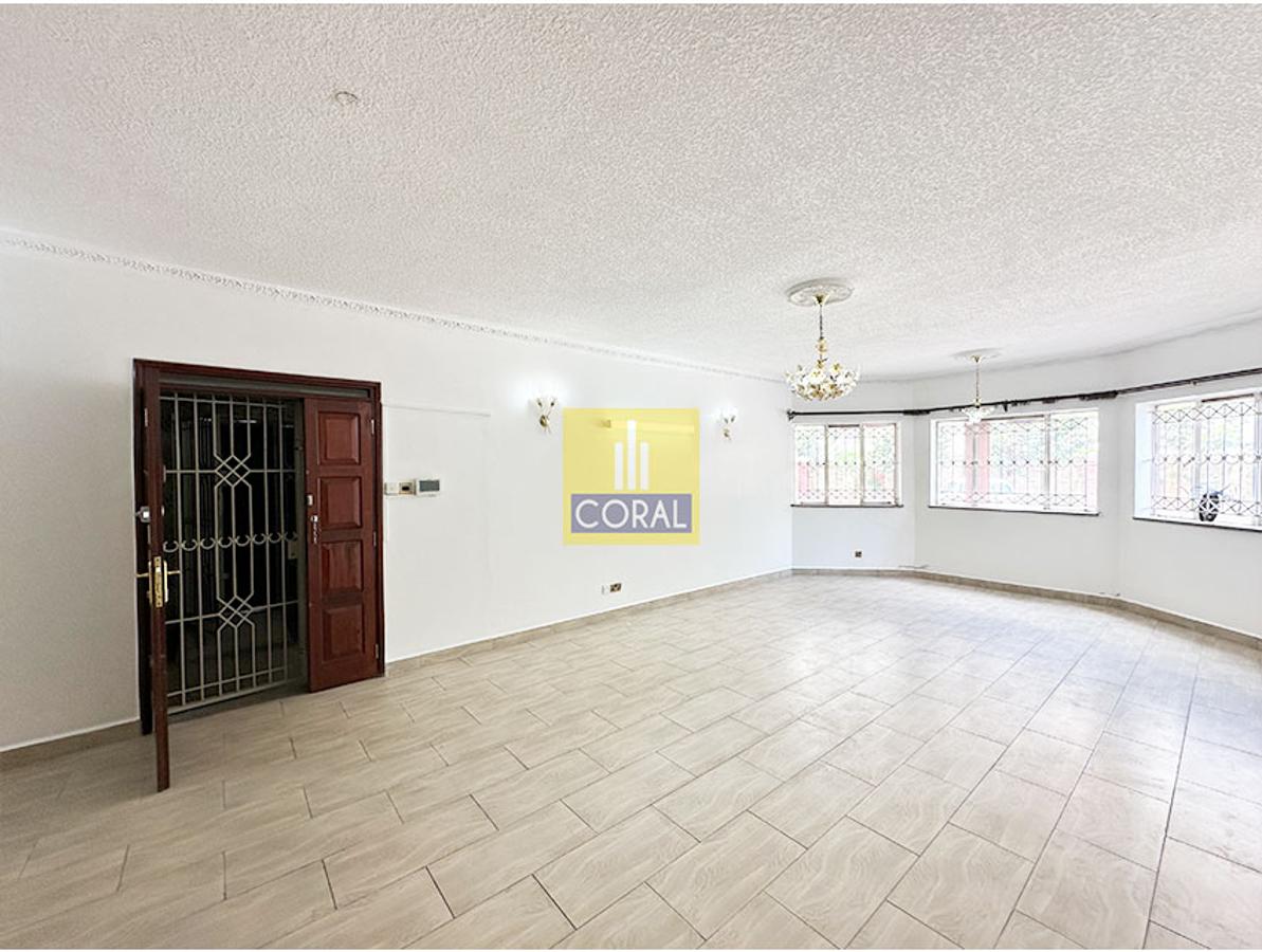 4 Bed Apartment in Parklands - 1