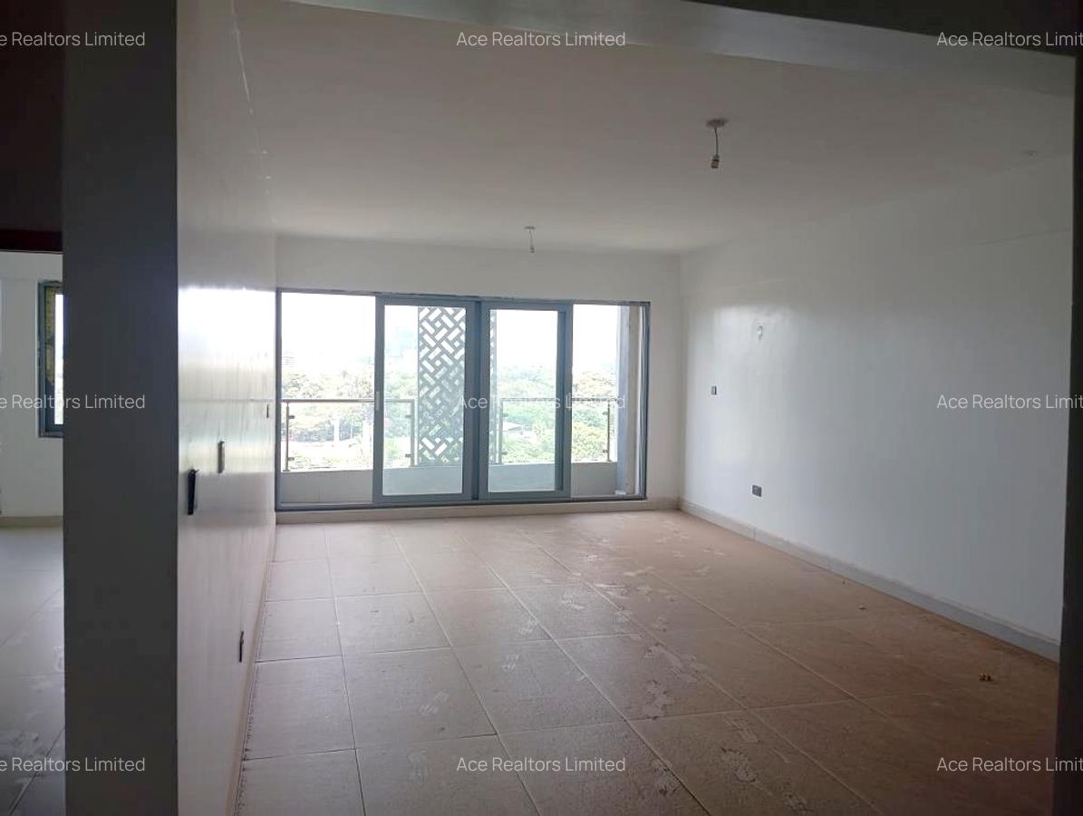 4 Bed Apartment with En Suite at Desai Road - 2