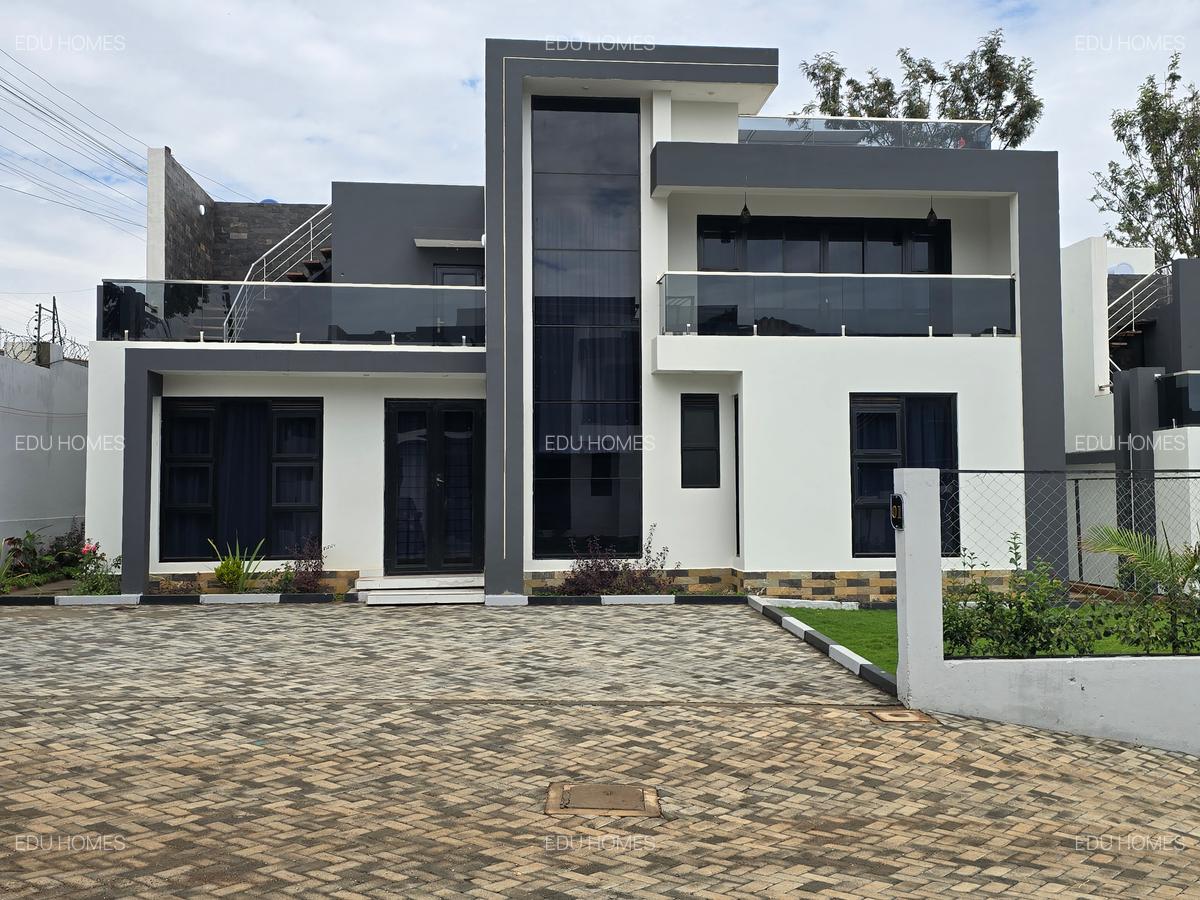 5 Bed House with En Suite at Thika Road - 1