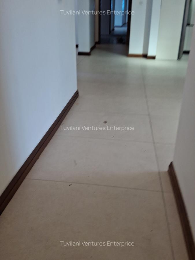Serviced 3 Bed Apartment with En Suite at Nyali Mombasa - 16