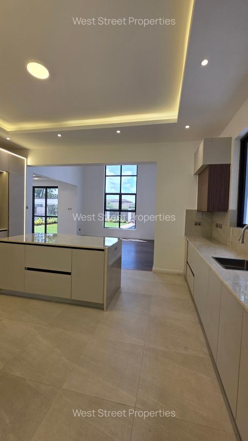 5 Bed Villa with En Suite at Mzima Spring - 1