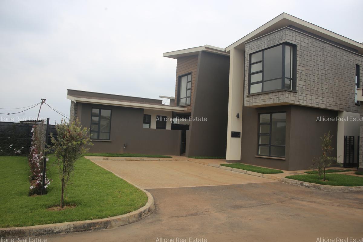 4 Bed Townhouse with En Suite in Limuru Town - 2