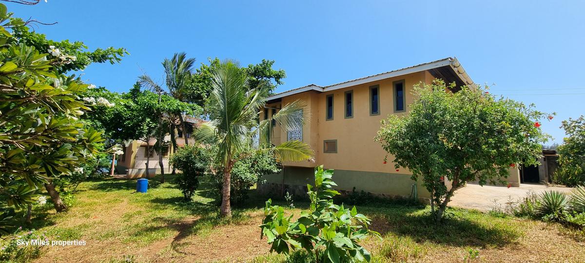 4 Bed Villa with En Suite at Kanamai - 19