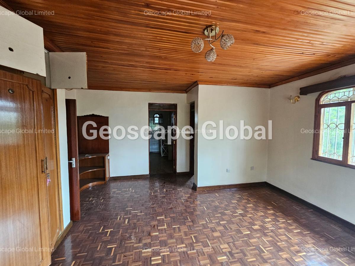 4 Bed House with En Suite in Runda - 7