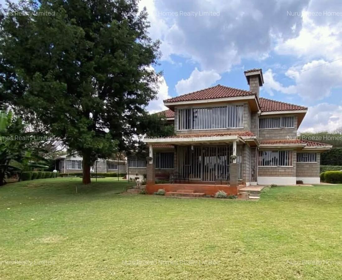 5 Bed House with En Suite in Runda - 8