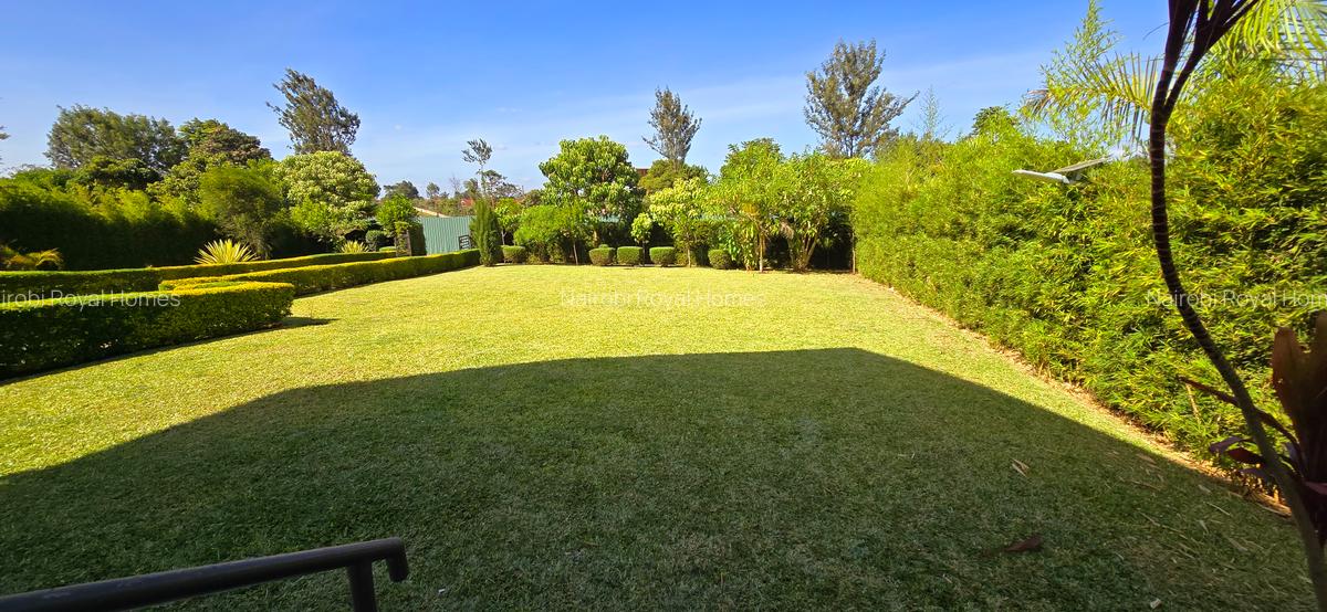 5 Bed House with En Suite at Runda Road - 2