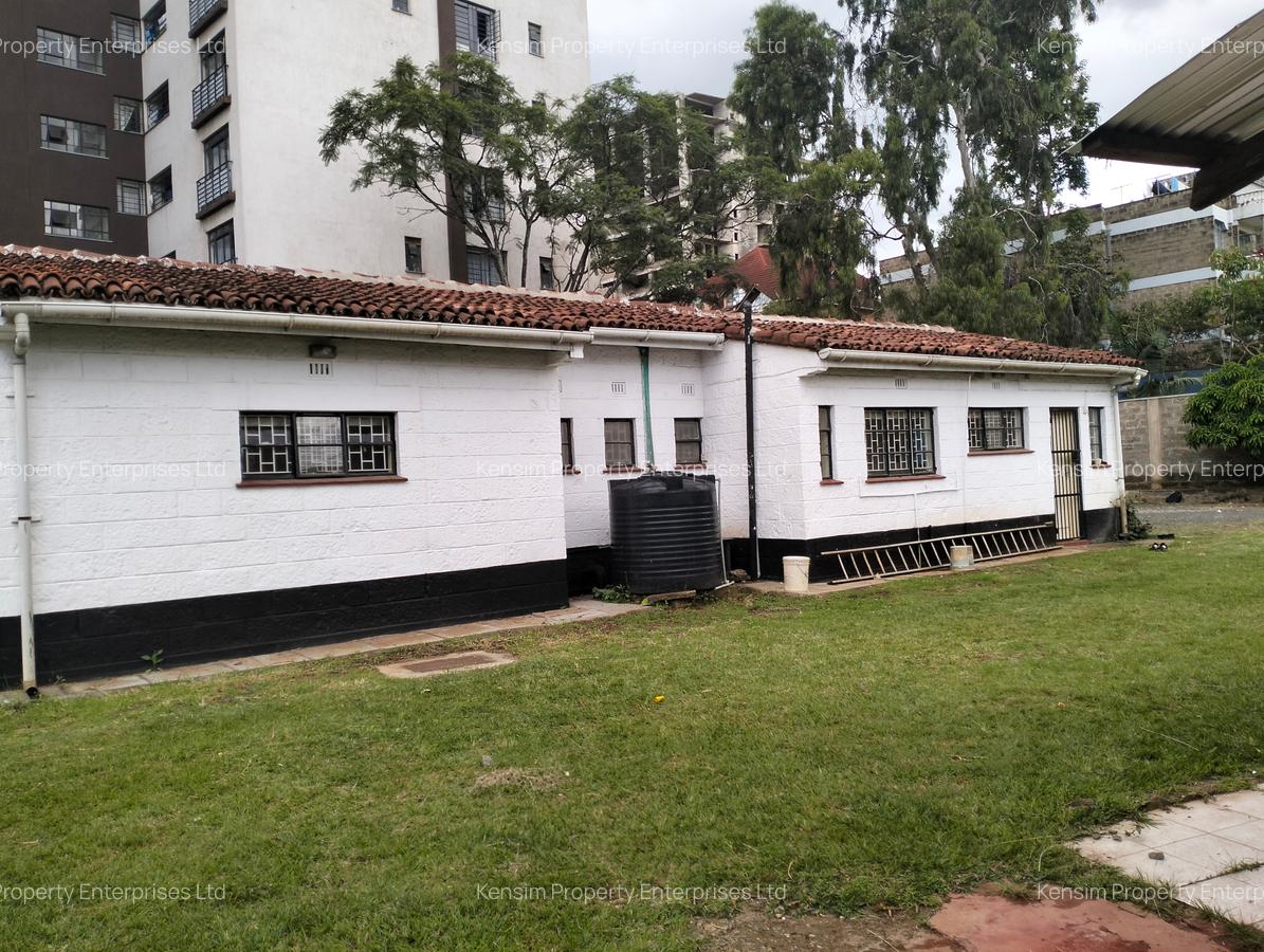 0.75 ac Commercial Property with Fibre Internet in Kilimani - 1