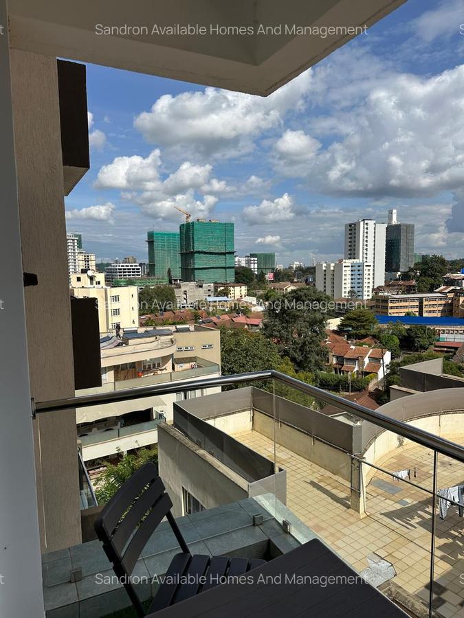 Serviced 2 Bed Apartment with En Suite in Westlands Area - 9