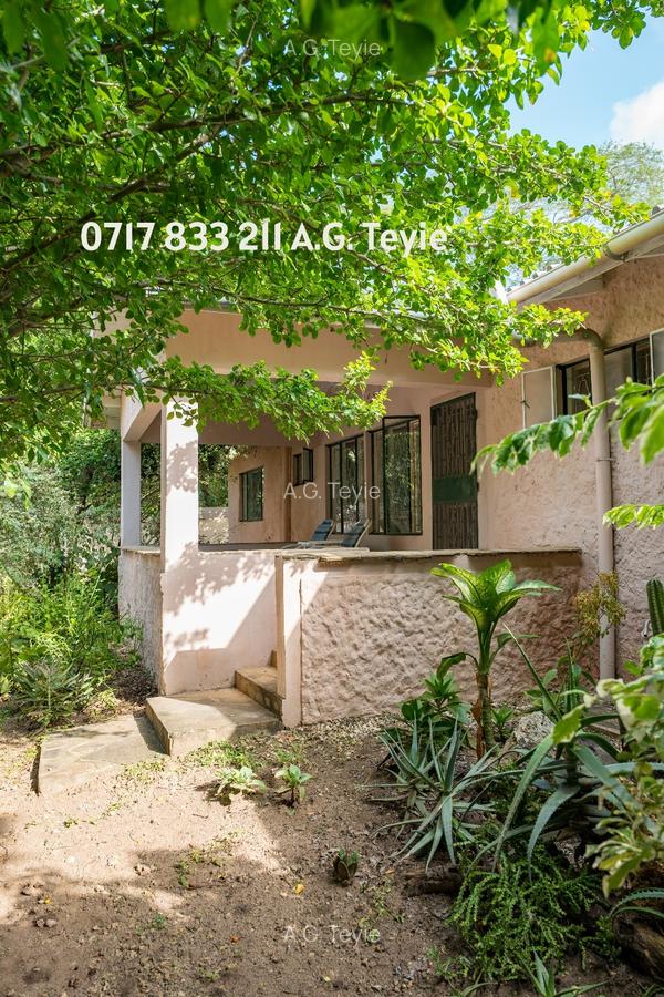 4 Bed House with En Suite at Suli Suli Road - 1