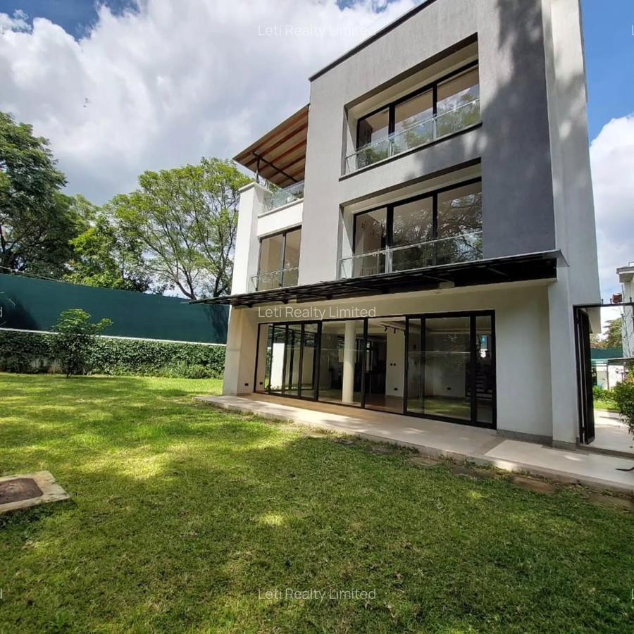 4 Bed Townhouse with En Suite in Lavington - 1