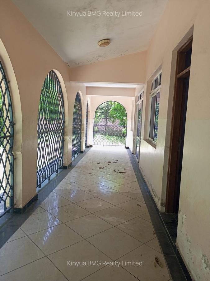 8 Bed Villa with En Suite in Nyali Area - 5