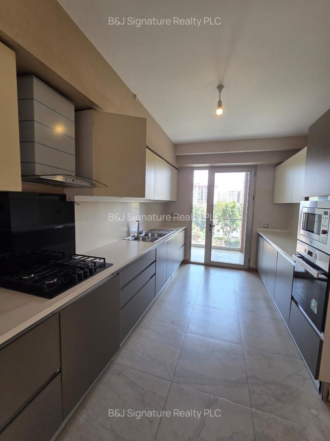 3 Bed Apartment with En Suite in Kileleshwa - 3