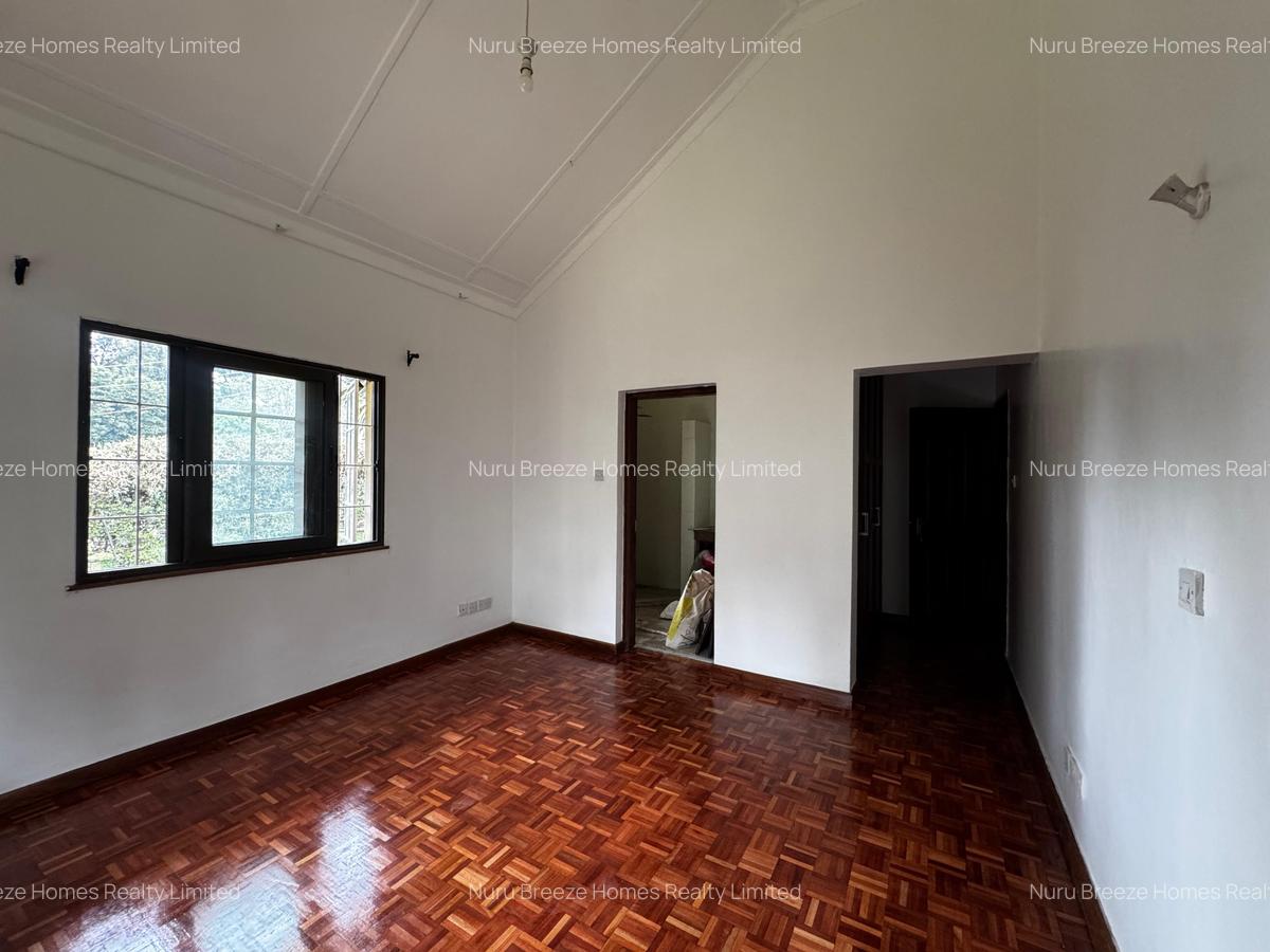 5 Bed Townhouse with En Suite in Rosslyn - 20