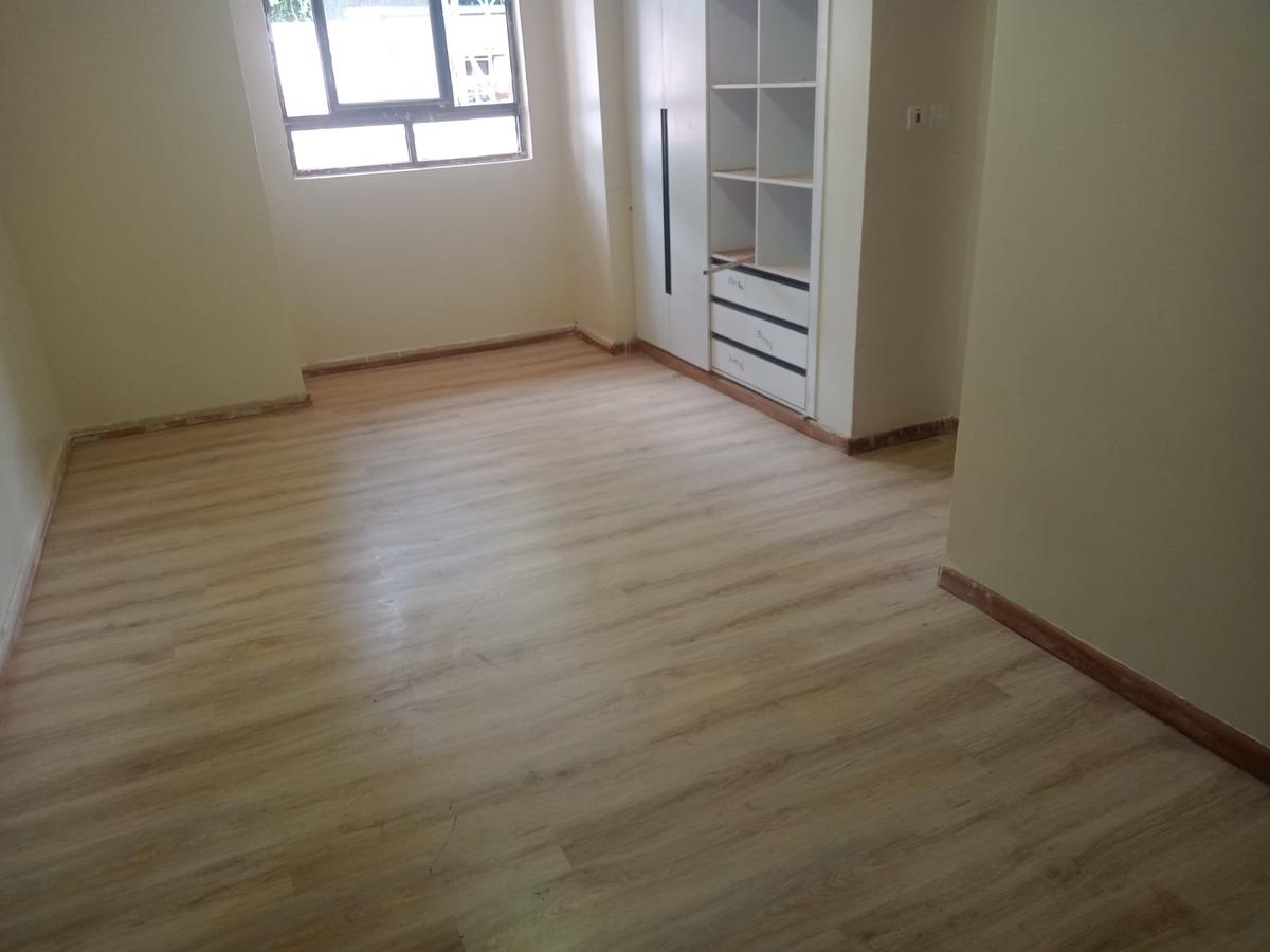 4 Bed House with En Suite in Runda - 4